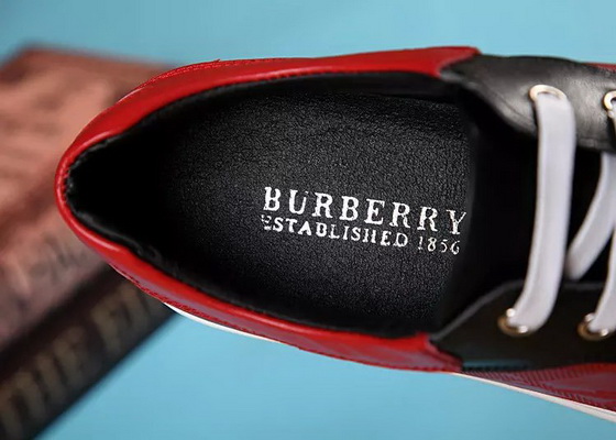 Burberry Fashion Men Sneakers--011